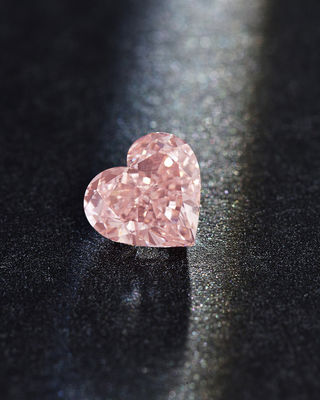 Sentetik CVD Laboratuvarında Yetiştirilen Pembe Elmaslar Kalp Şekli 2.5ct-3.0ct