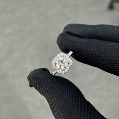 1.008ct Yuvarlak D/E VVS CVD Beyaz Elmas Yüzük Laboratuvar IGI Sertifikasıyla Büyümüş Elmas Yüzükler
